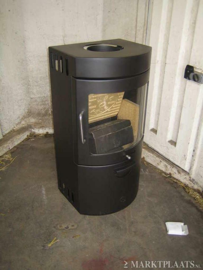 te koop: zeer nette gebruikte hwam beethoven houtkachel 6 kw, Gebruikt, Houtkachel, Ophalen of Verzenden, Vrijstaand