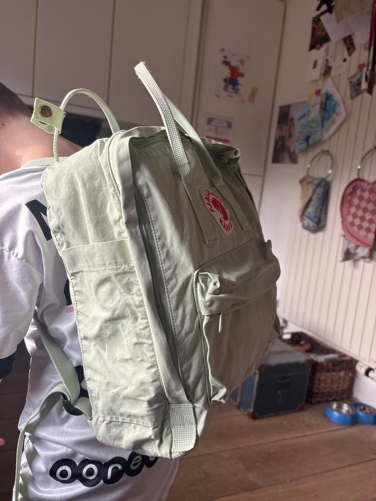 Fjallraven Kanken Rugtas - Lichtgroen, Overige merken, Gebruikt, 25 tot 40 cm, Ophalen of Verzenden