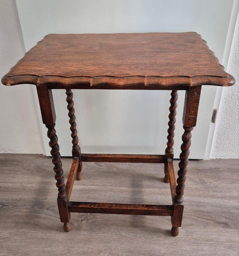 Engels eikenhouten haltafeltje 1950, Antiek en Kunst, Antiek | Meubels | Tafels, Ophalen