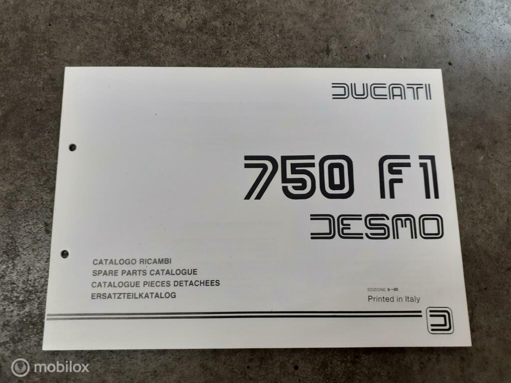 Originele nieuwe onderdelencatalogus 750 F1 spare parts, Ophalen of Verzenden, Gebruikt