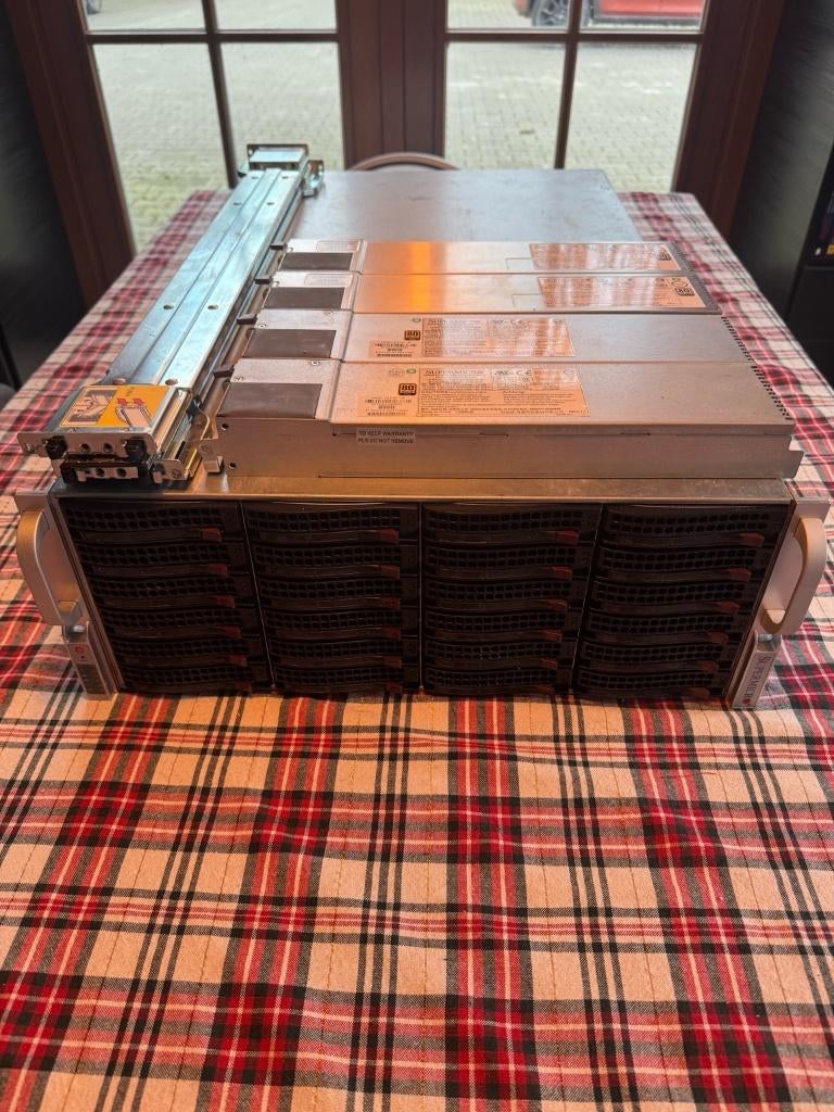 Supermicro 45-Bay 4U JBOD SAS2, Computers en Software, Servers, Ophalen, Gebruikt, Onbekend, Hot swappable onderdelen