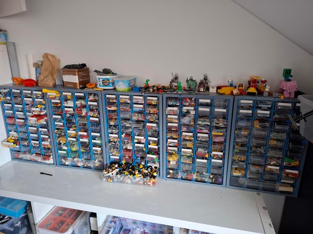 Mega Lego verzameling, Ophalen