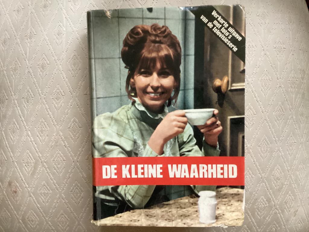 Willeke Alberti// De kleine waarheid, Boeken, Ophalen of Verzenden, Zo goed als nieuw