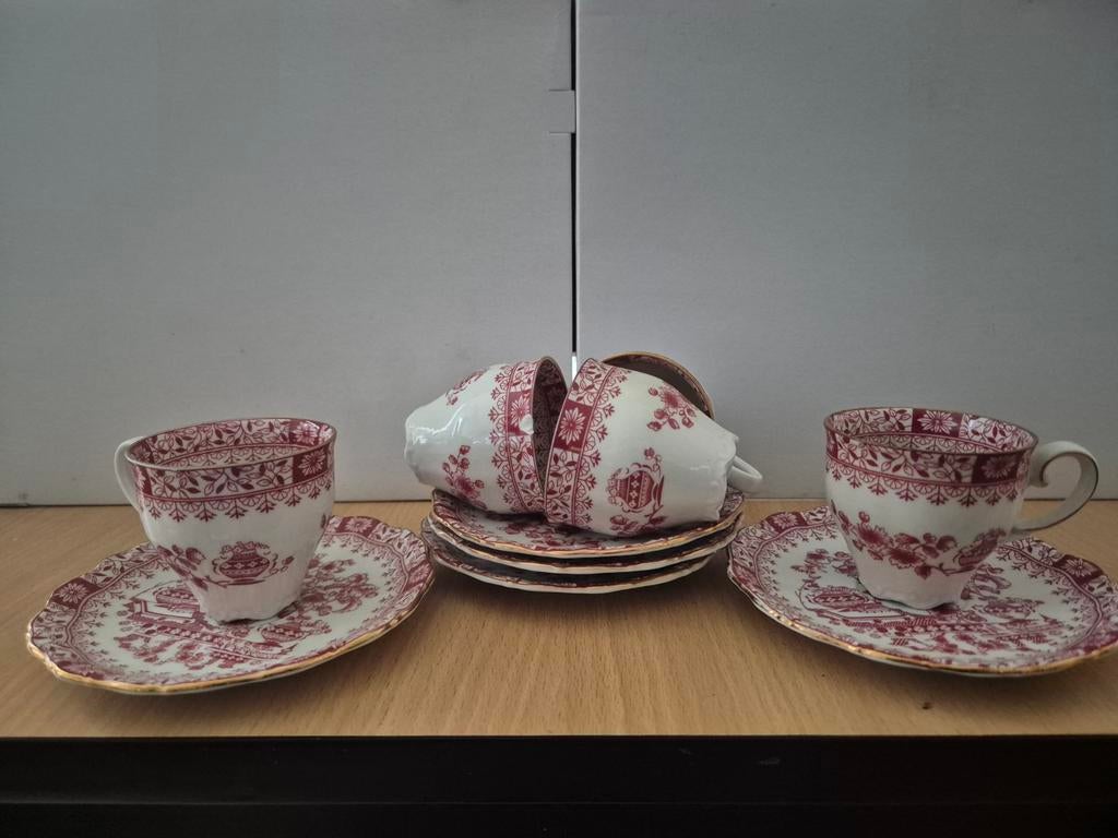 Seltmann Weiden Theresia Red kop en schotel (5x), Antiek en Kunst, Antiek | Servies los, Ophalen of Verzenden
