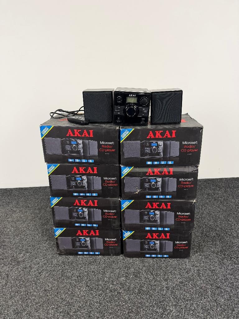Partij Akai Akai QXA6630 CD-spelers, Ophalen, Zo goed als nieuw, Overige merken, Met radio