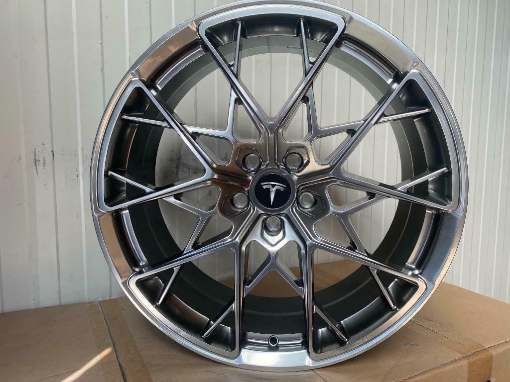 21" FITS TESLA MODEL 3  LONGE RANGE / PERFORMANCE, Ophalen, 245 mm, Velg(en), Nieuw
