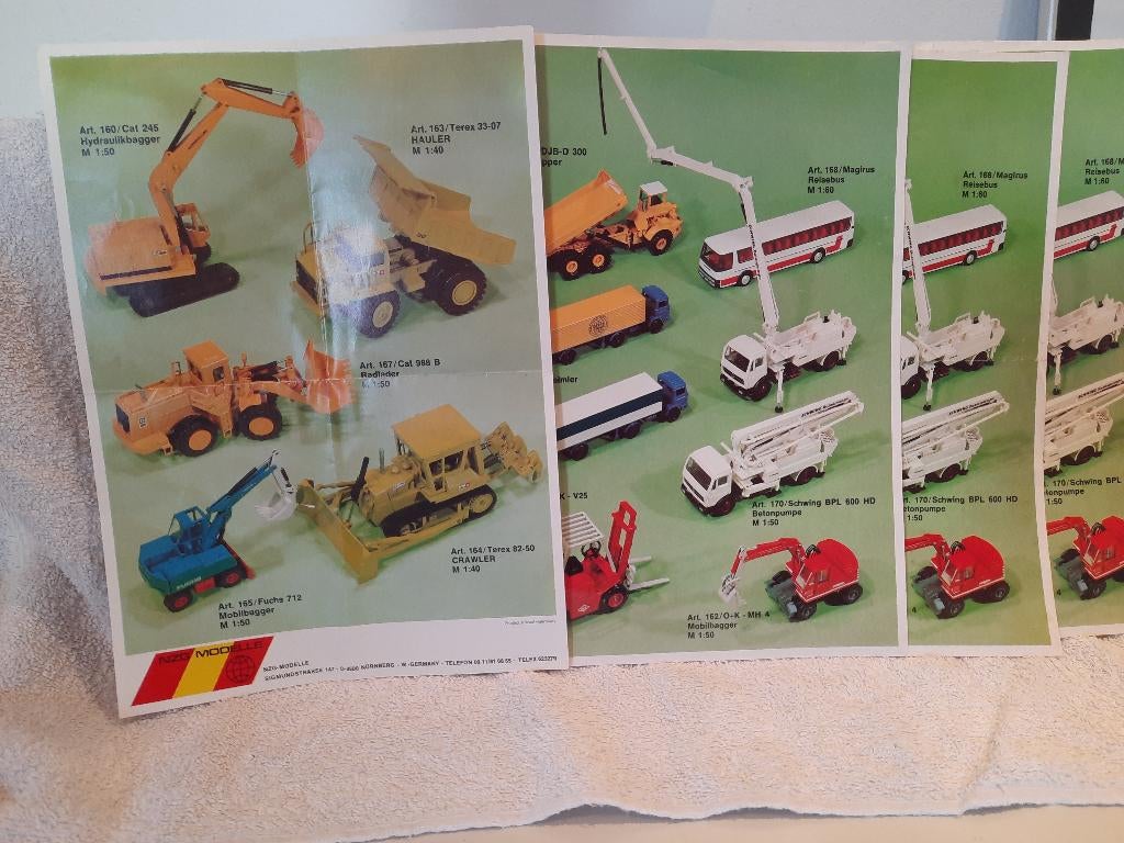 NZG folders 6 stuks, Verzenden, Zo goed als nieuw, Hijskraan, Tractor of Landbouw, NZG