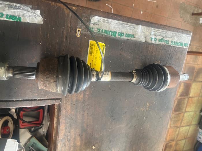 Aandrijfas links-voor van een Fiat 500 Abarth, 3 maanden garantie, Gebruikt