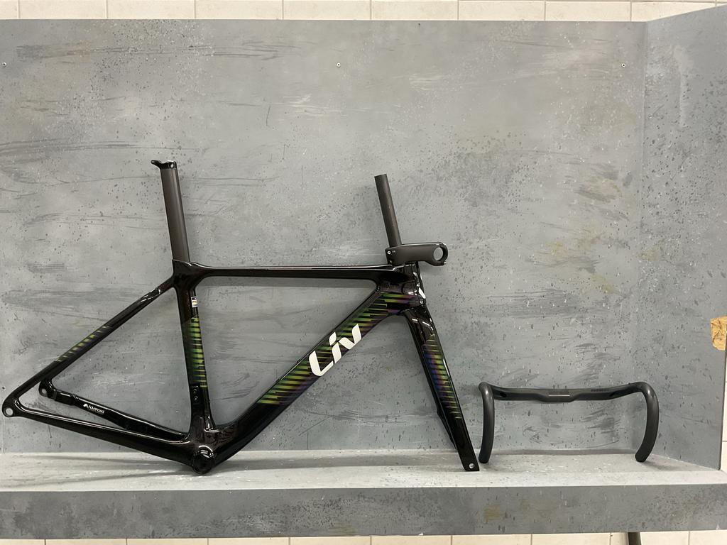 Nieuw Liv Enviliv carbon frame  XXS, Liv, Frame, Info@unlimitedcolors.nl, Nieuw