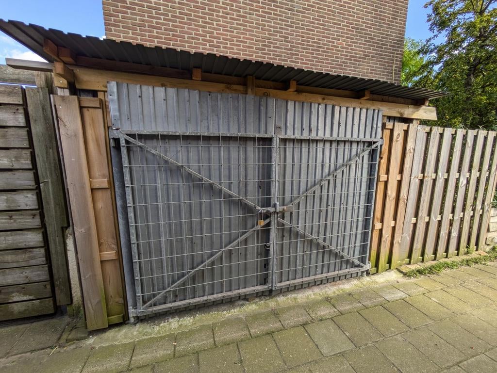 Hekwerk + afdak, Ophalen
