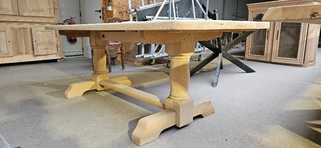 Eiken tafel met kloosterpoot, Ophalen, Rechthoekig, 200 cm of meer, 50 tot 100 cm