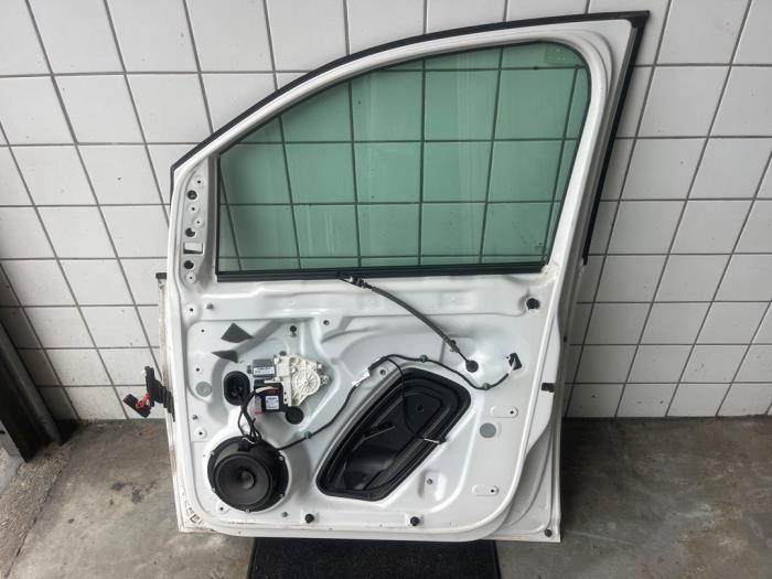 Portier 2Deurs rechts van een Volkswagen Caddy (LB9A), Gebruikt, -, -, -