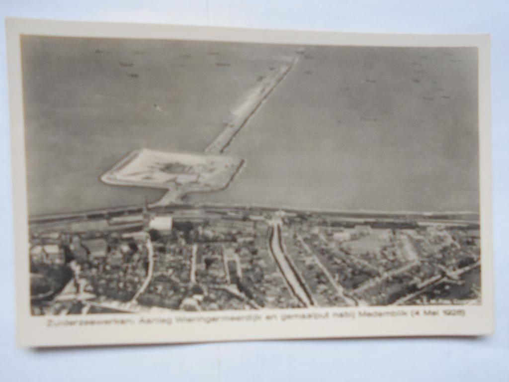 Medemblik aanleg Wieringermeerdijk 1928 KLM foto Rikkers, Ophalen of Verzenden, 1920 tot 1940, Ongelopen, Noord-Holland