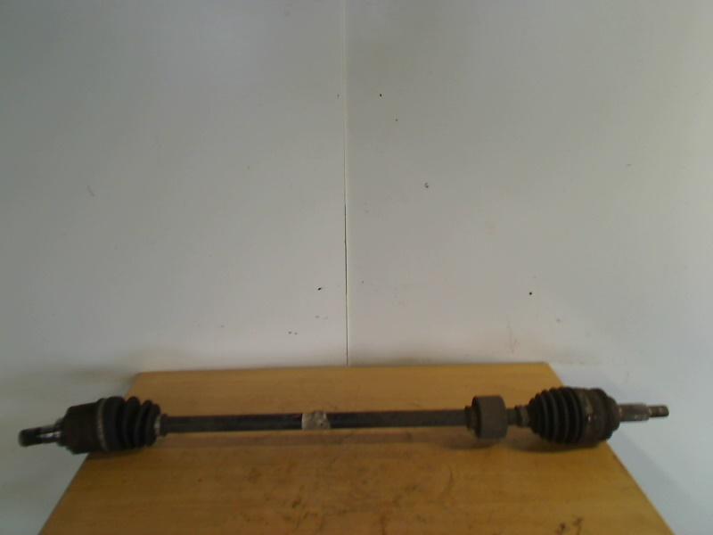 Aandrijfas Rechts Voor Suzuki Swift (ZA/ZC/ZD1/2/3/9) 2006, Gebruikt, Suzuki Deutschland GmbH, Kontakt@suzuki.de, Suzuki-Allee 7, Bensheim 64625, , Duitsland