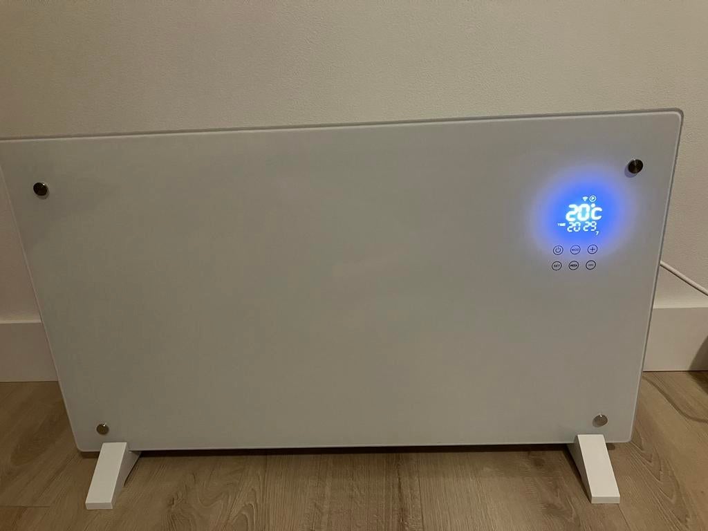 Alutherm Verre 1500 Wifi White slecht één week gebruikt, Ophalen, 30 tot 80 cm, Kachel, Zo goed als nieuw