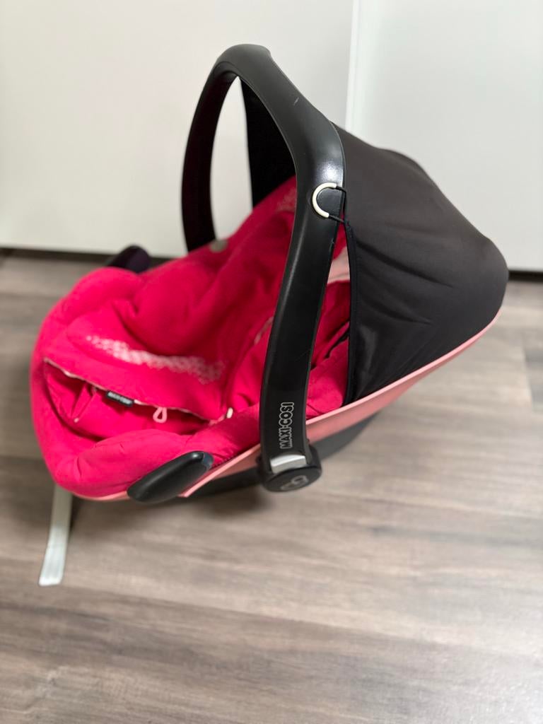 Maxi-Cosi autostoel met voetenzak!, 0 t/m 13 kg, Maxi-Cosi, Gebruikt, Autogordel