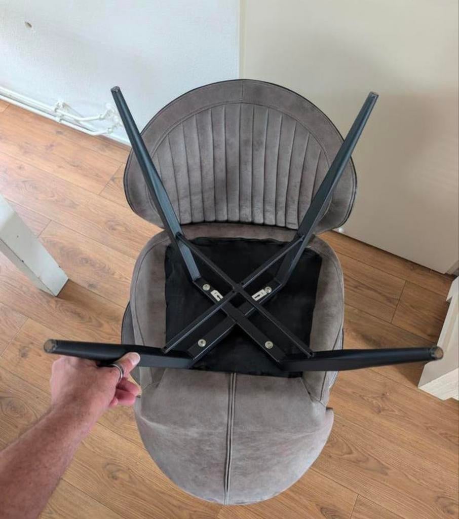 4 grijze MXSOFA eetkamerstoelen van softyl, Ophalen, Gebruikt, Stof, Vier