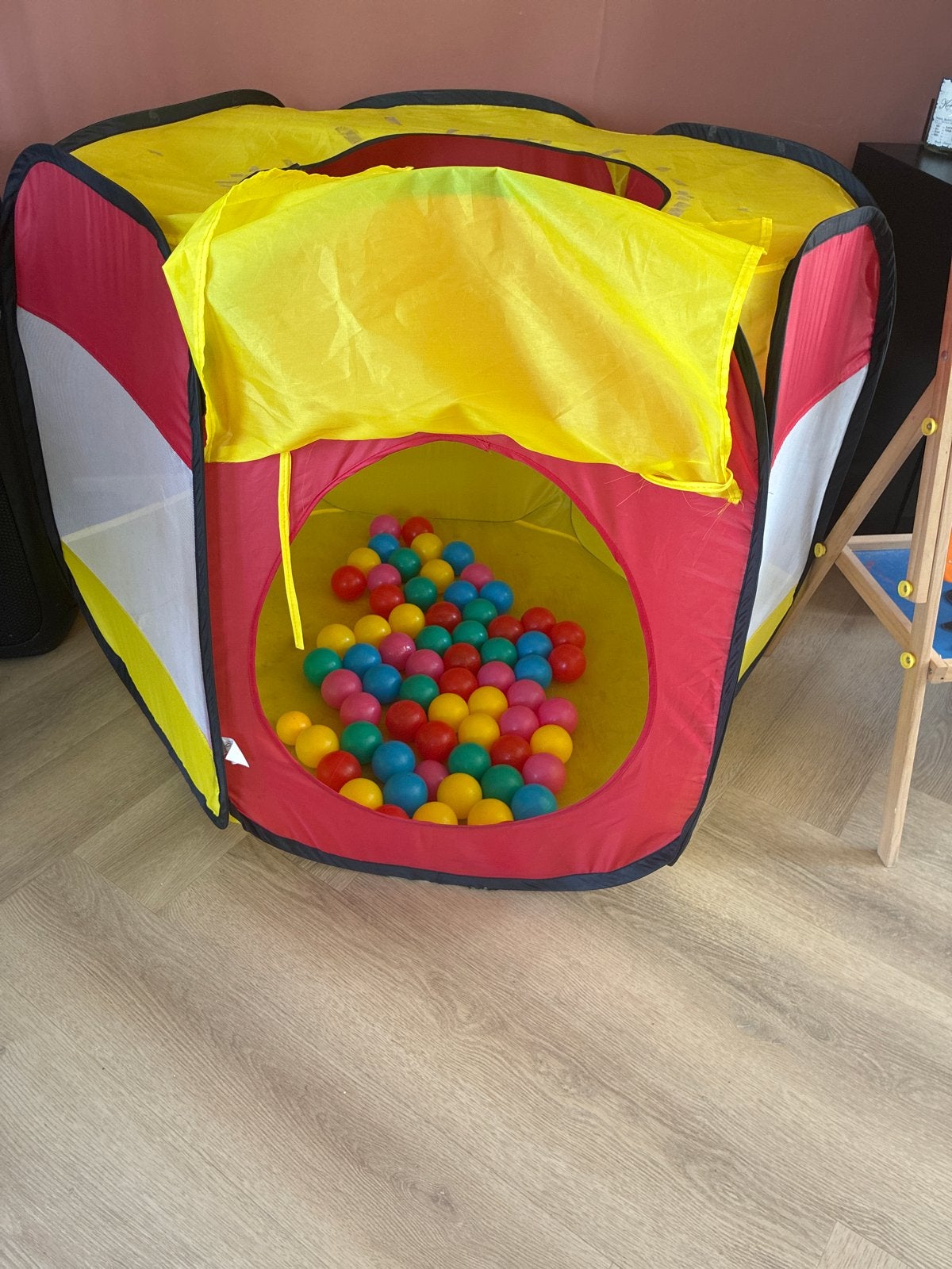 Gratis ballenbak of iets voor in de spaarpot, Ophalen of Verzenden, Gebruikt, Jongen of Meisje
