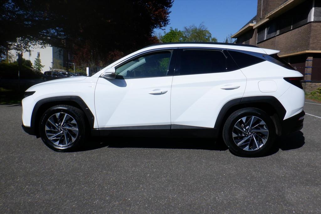 HYUNDAI Tucson 1.6 T-GDi 48V 150pk Aut. i-Motion-72.000KM-CA, 12 maanden, Gebruikt, 4 cilinders, 1650 kg