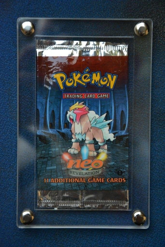 Neo Revelation Booster Pack 1st Edition LEEG/Display, Ophalen of Verzenden, Gebruikt, Booster