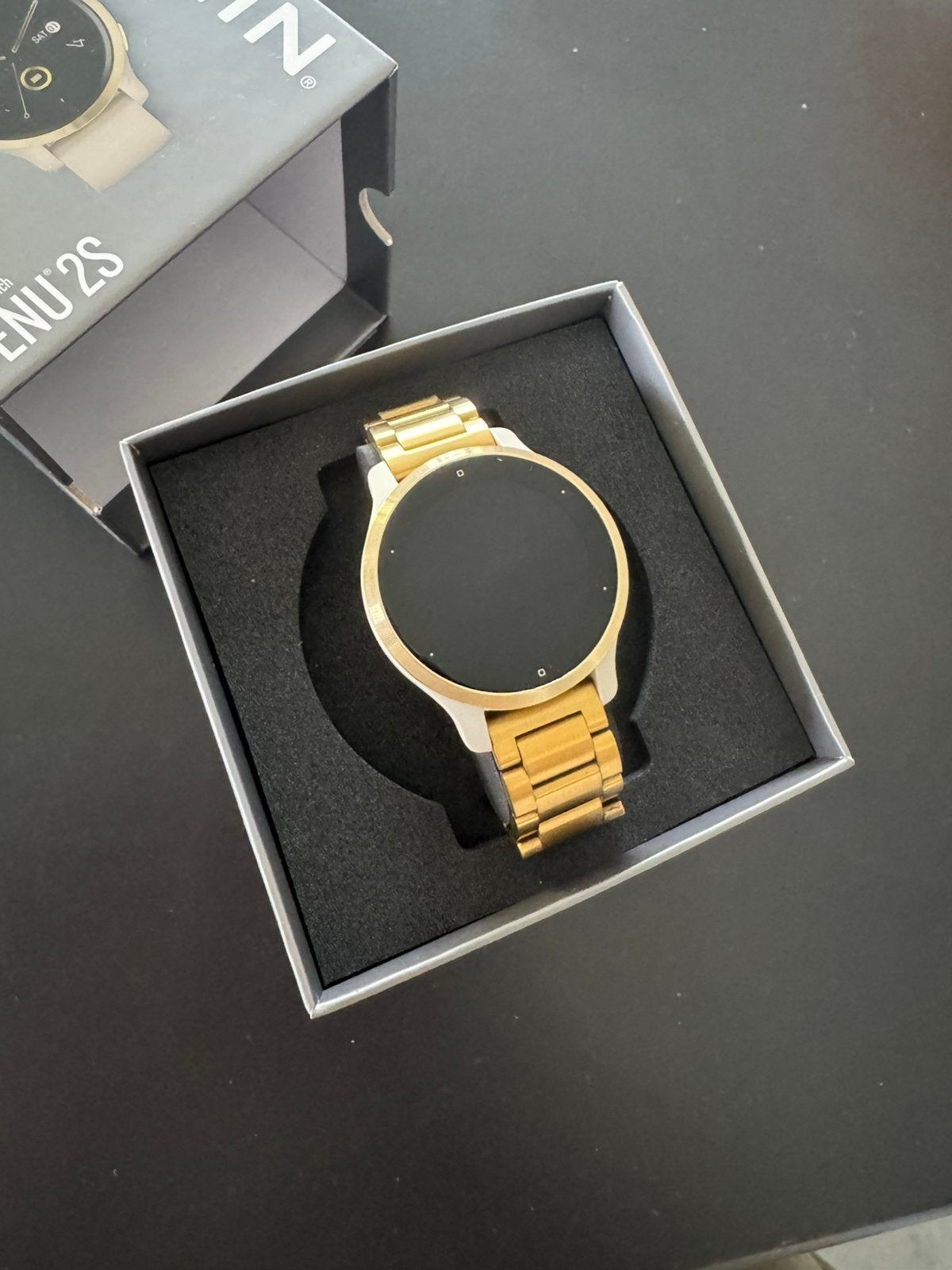 Garmin Venu 2S met extra bandje., Sieraden, Tassen en Uiterlijk, Smartwatches, Ophalen, Afstand, Zo goed als nieuw, Waterdicht
