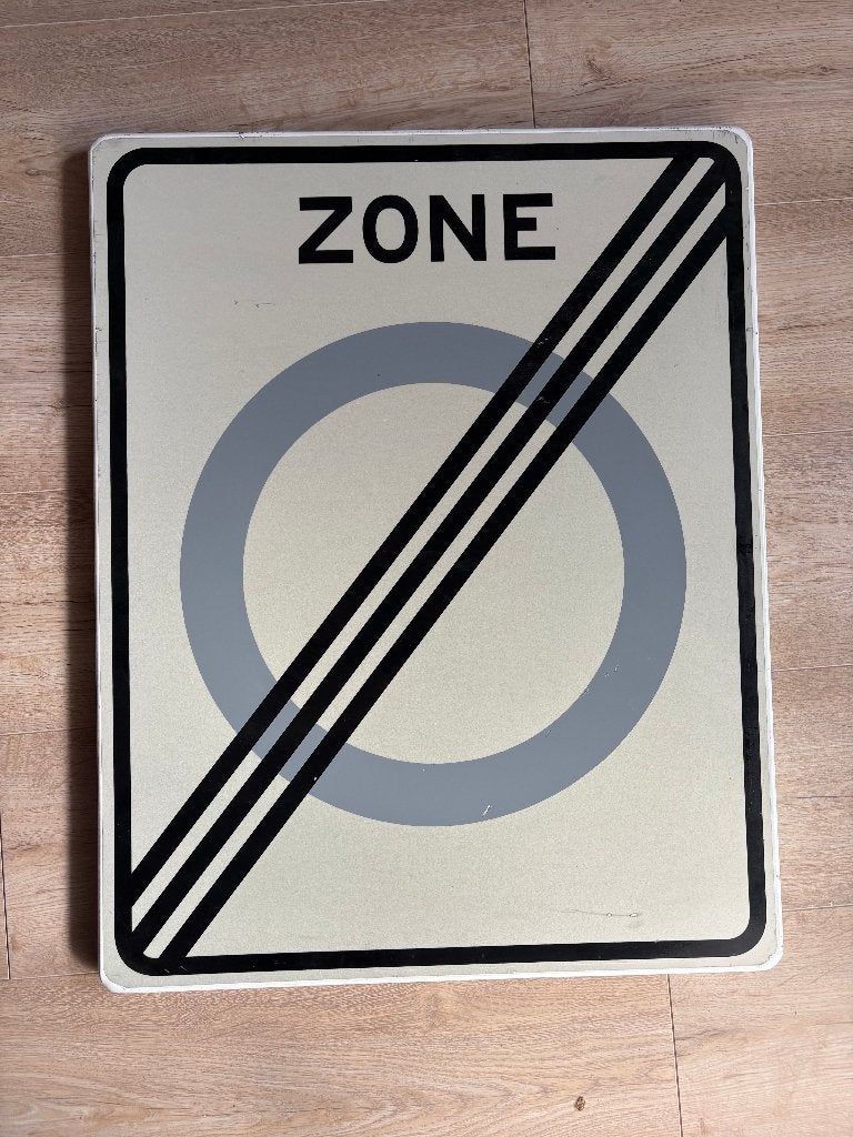 Verkeersbord einde zone afmeting 53 x 68 cm, Ophalen