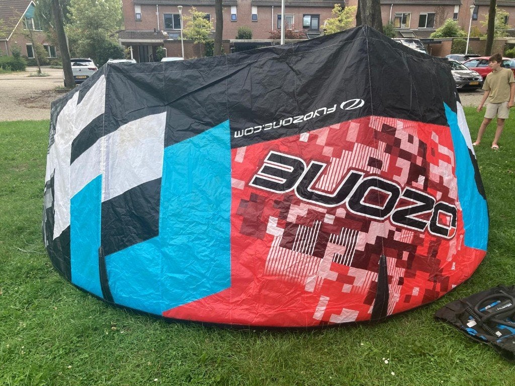 kites, Geen board, Ophalen of Verzenden, Zo goed als nieuw, 11 m²