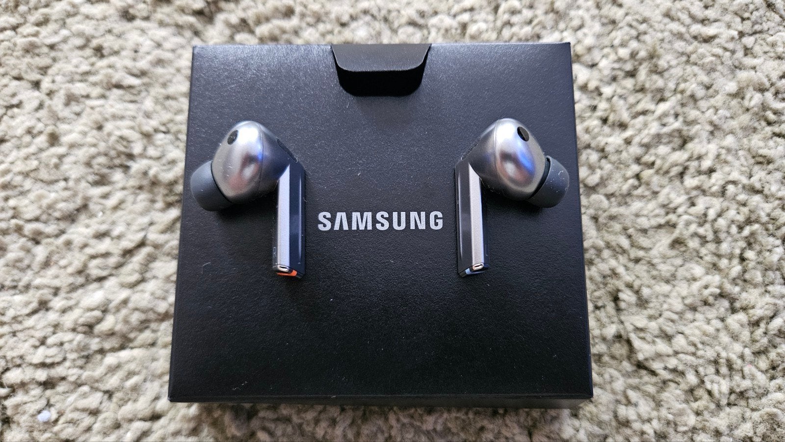 Samsung Galaxy Buds 3 Pro - Nieuwstaat met extra case, In-ear, Zilver, Ophalen of Verzenden, Zo goed als nieuw