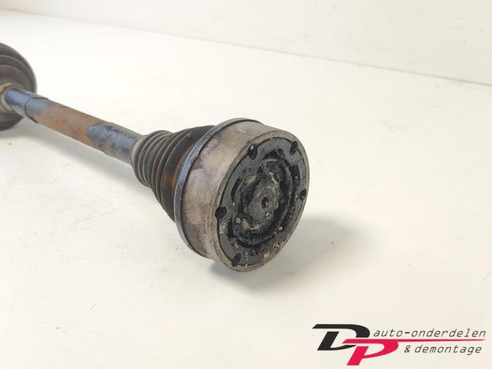 Aandrijfas links-voor van een Volkswagen Golf, Gebruikt, -, Volkswagen, -