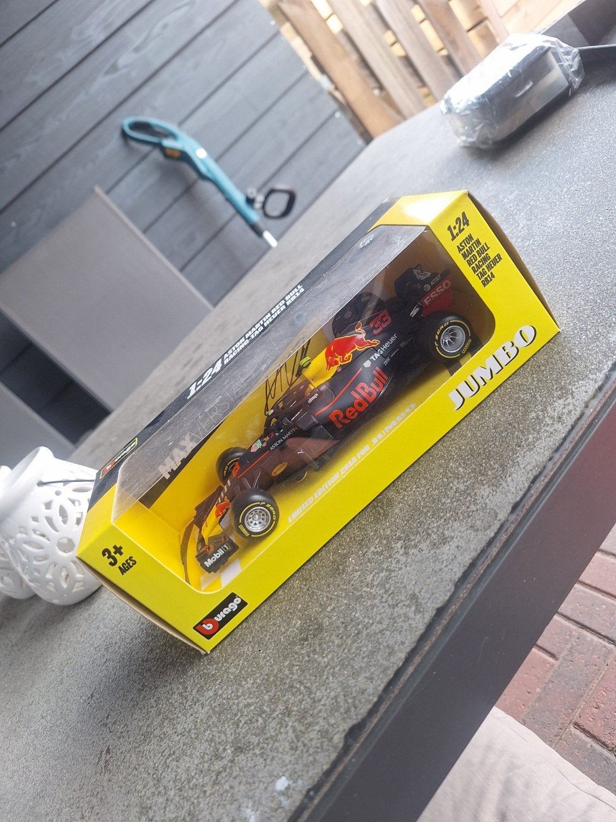 Bburago Red Bull Racing RB14 Max Verstappen 1:24, Ophalen of Verzenden, Nieuw, Auto, Bburago
