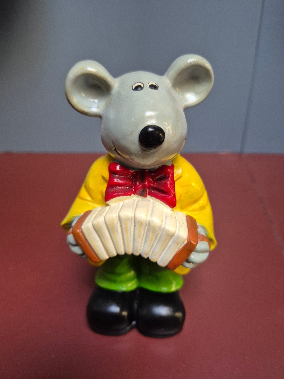 Muis met accordeon beeldje - Decoratie, Ophalen of Verzenden, Zo goed als nieuw, Dier