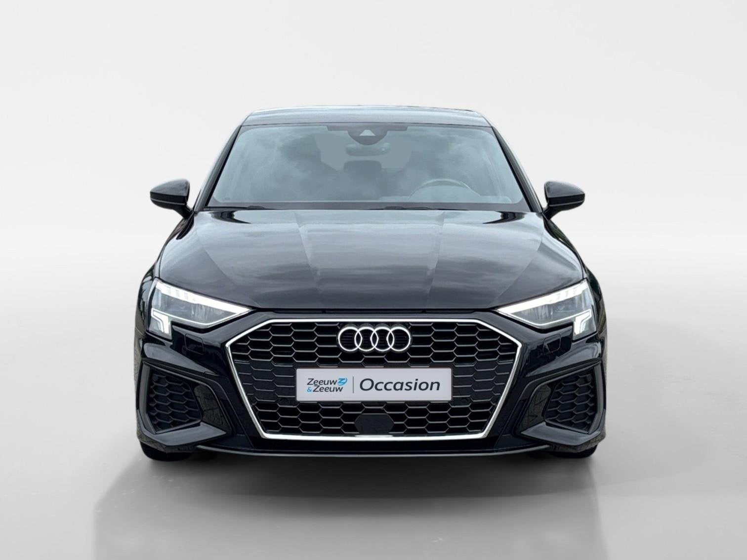 Audi A3 Limousine 110PK 30 TFSI S Edition Automaat | 1e eige, Auto's, Gebruikt, Leder en Stof, Zwart, Origineel Nederlands
