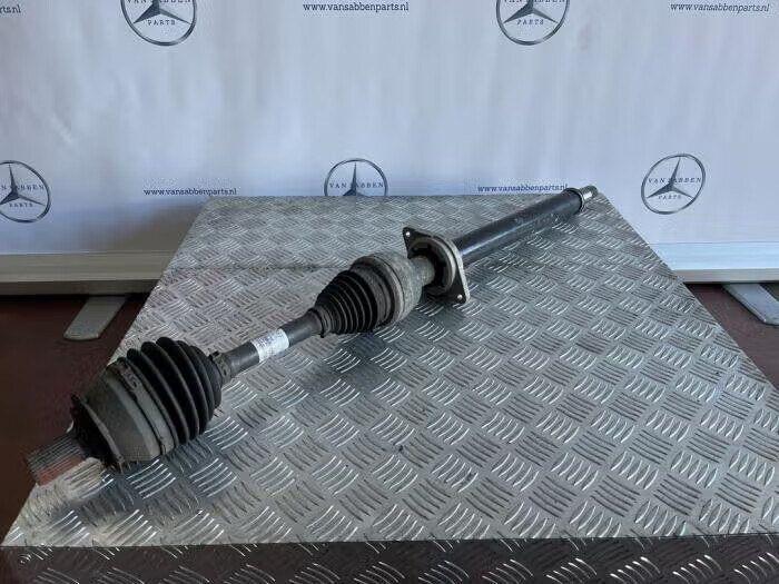 Aandrijfas rechts-voor van een Mercedes GLA, Ophalen of Verzenden, Gebruikt