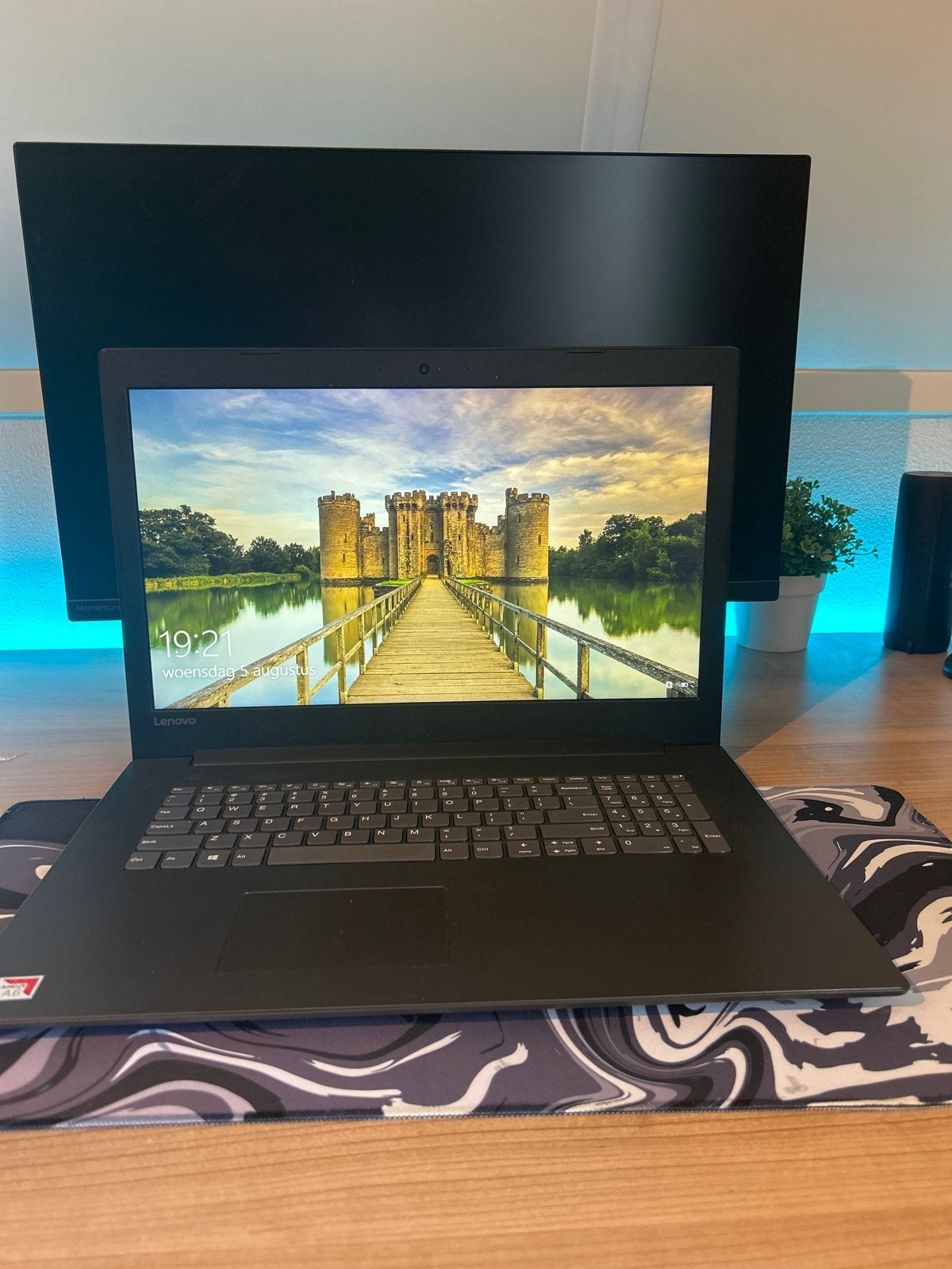Lenovo IdeaPad 330-17AST - 17.3 inch, AMD A6, 4GB RAM, SSD, Computers en Software, Gebruikt, Minder dan 2 Ghz, Ophalen of Verzenden