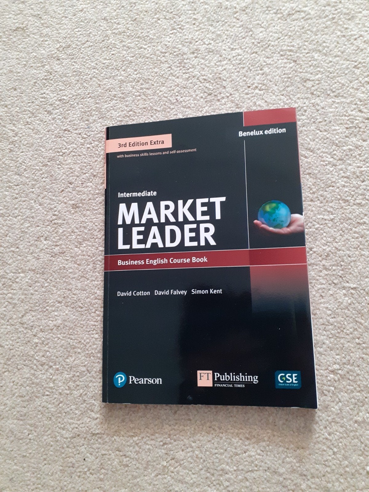 Intermediate MARKET LEADER voor het MBO, Ophalen of Verzenden, Overige niveaus, Engels
