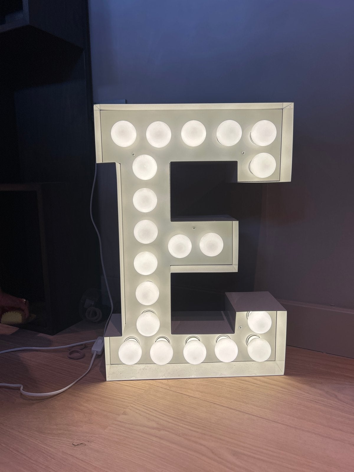 Grote lichtgevende letter E - Marquee letter lamp, Huis en Inrichting, Lampen | Overige, Wit, Overige merken, Gebruikt, E14 (klein)