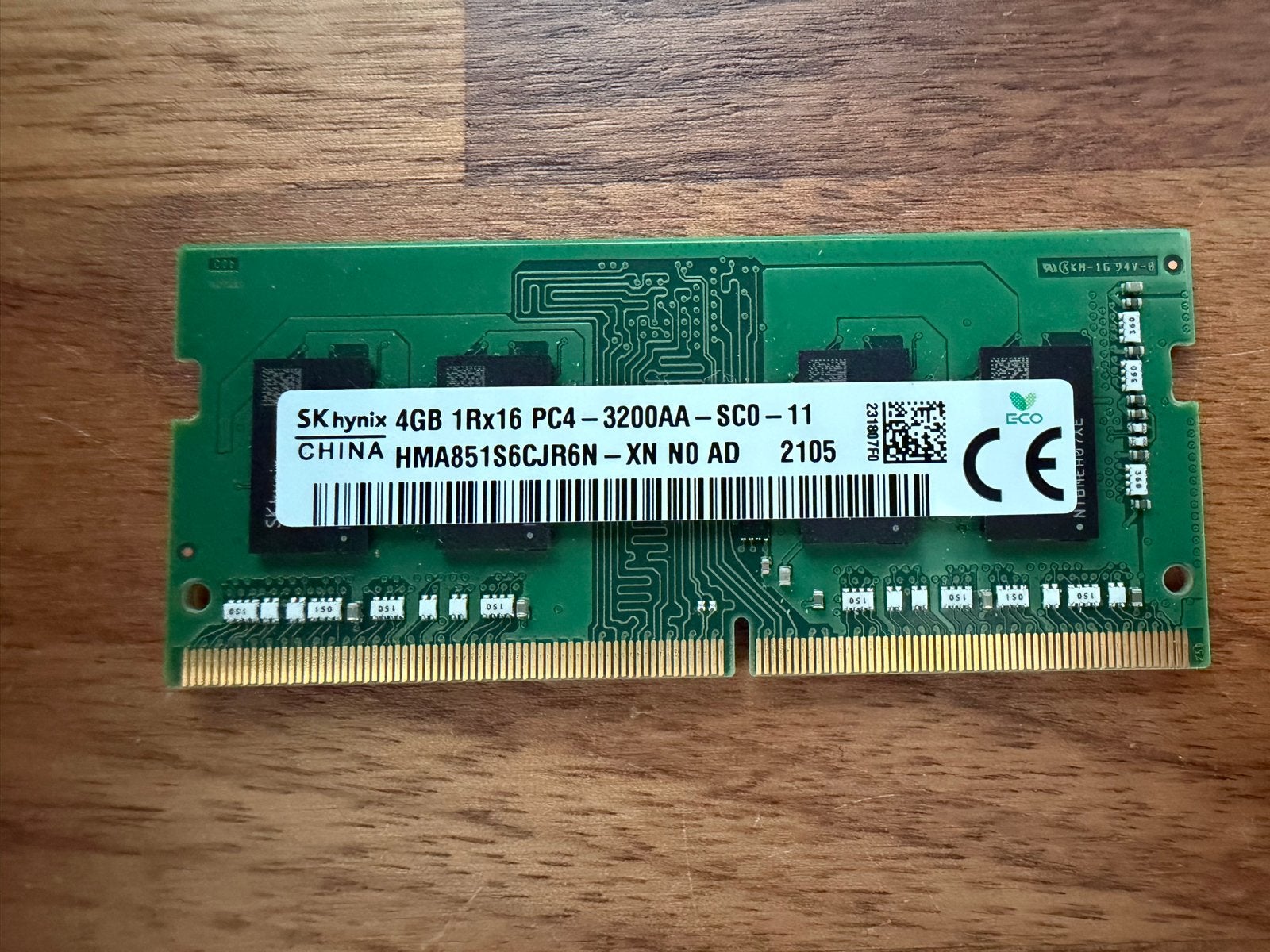 SK Hynix 4GB DDR4 RAM PC4-3200AA Laptop Geheugen, Computers en Software, RAM geheugen, DDR4, Ophalen of Verzenden, Zo goed als nieuw