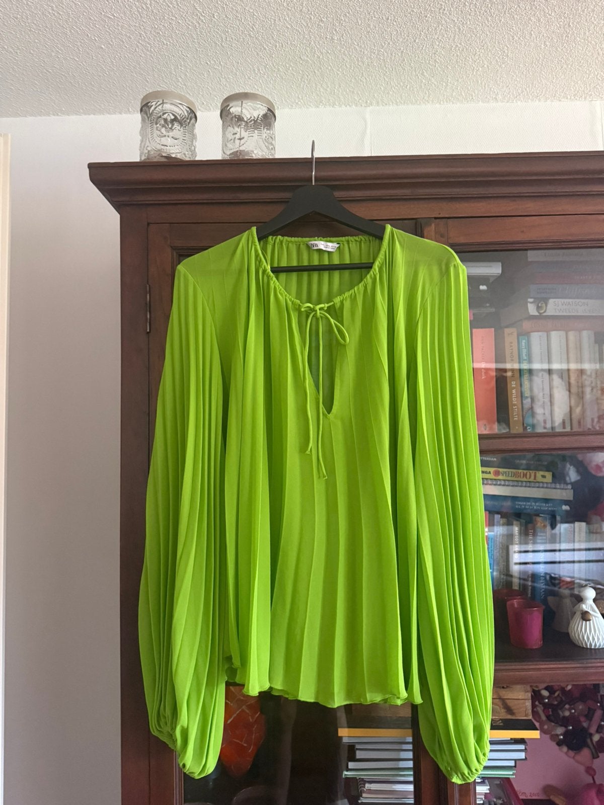 Plissé blouse Zara appeltjes groen maat L, Kleding | Dames, Ophalen of Verzenden, Zo goed als nieuw, Groen