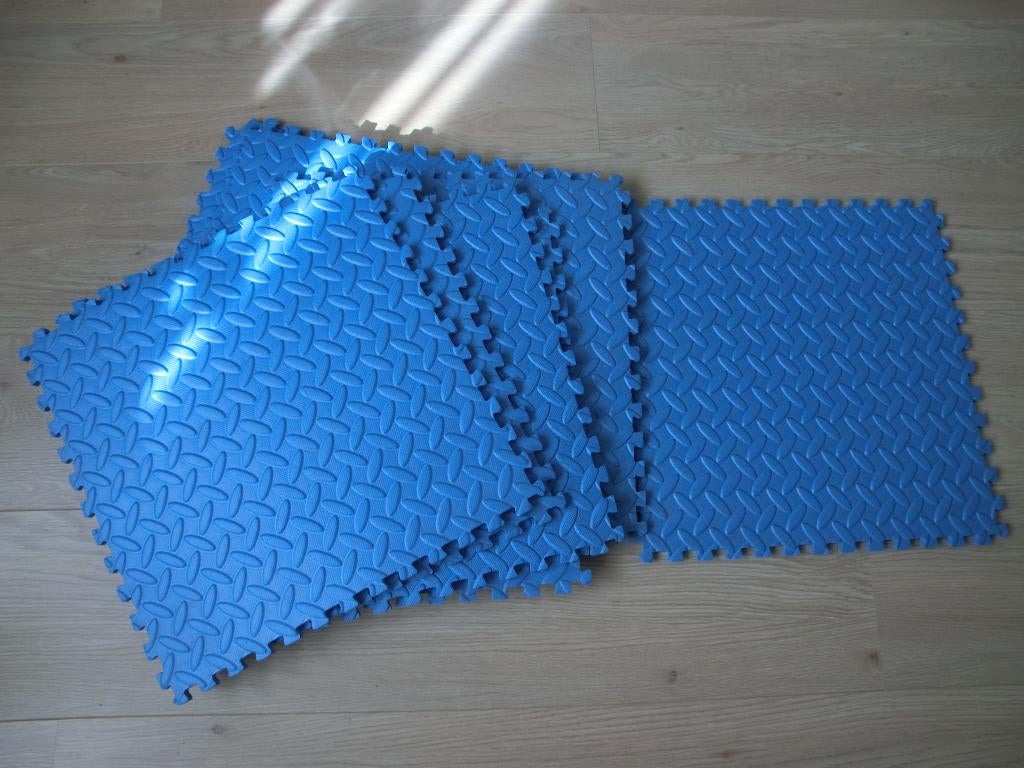 Zwembad zandbak ondertegels 9 stuks 38 x 38 cm, Ophalen, Zo goed als nieuw