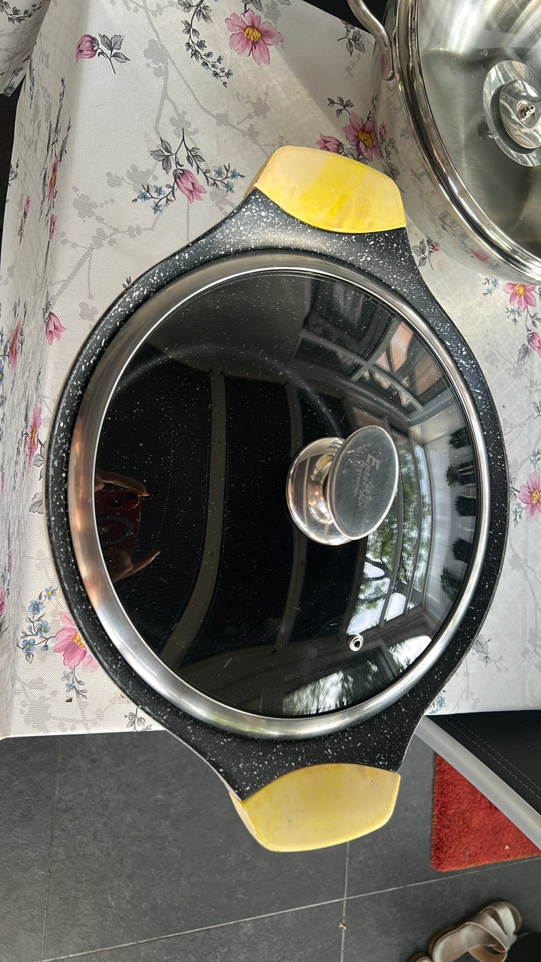 Mooi 28cm pan, Huis en Inrichting, Keuken | Potten en Pannen, Ophalen of Verzenden, Gietijzer