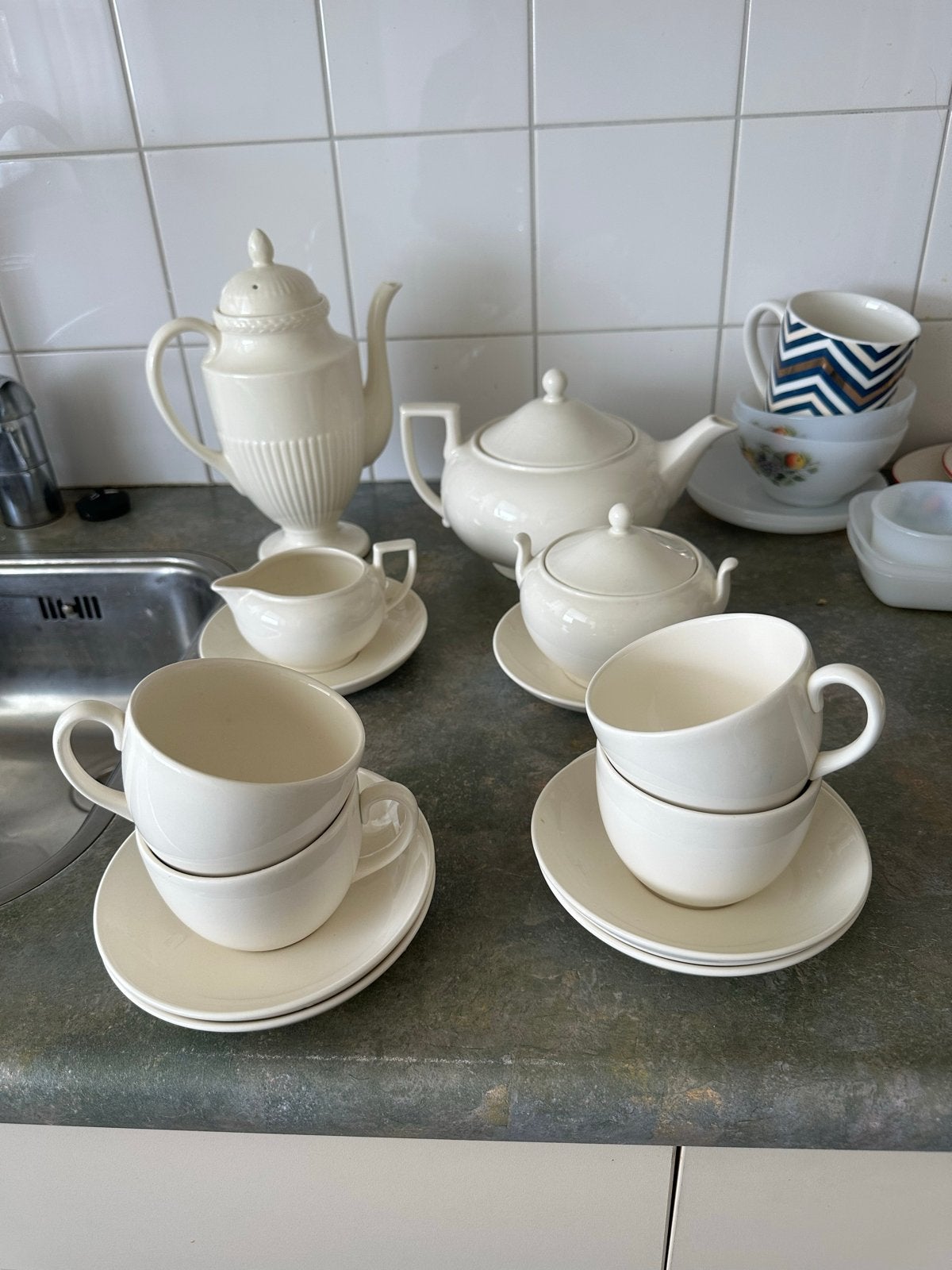 Wedgwood Queen's Ware Traditional servies, Ophalen, Klassiek, Zo goed als nieuw, Compleet servies