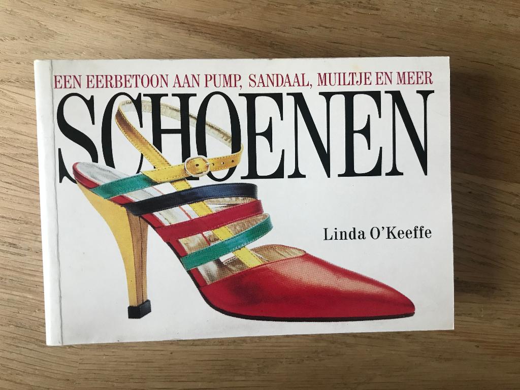 Schoenen - Linda O'Keeffe, Ophalen of Verzenden, Zo goed als nieuw, Mode algemeen