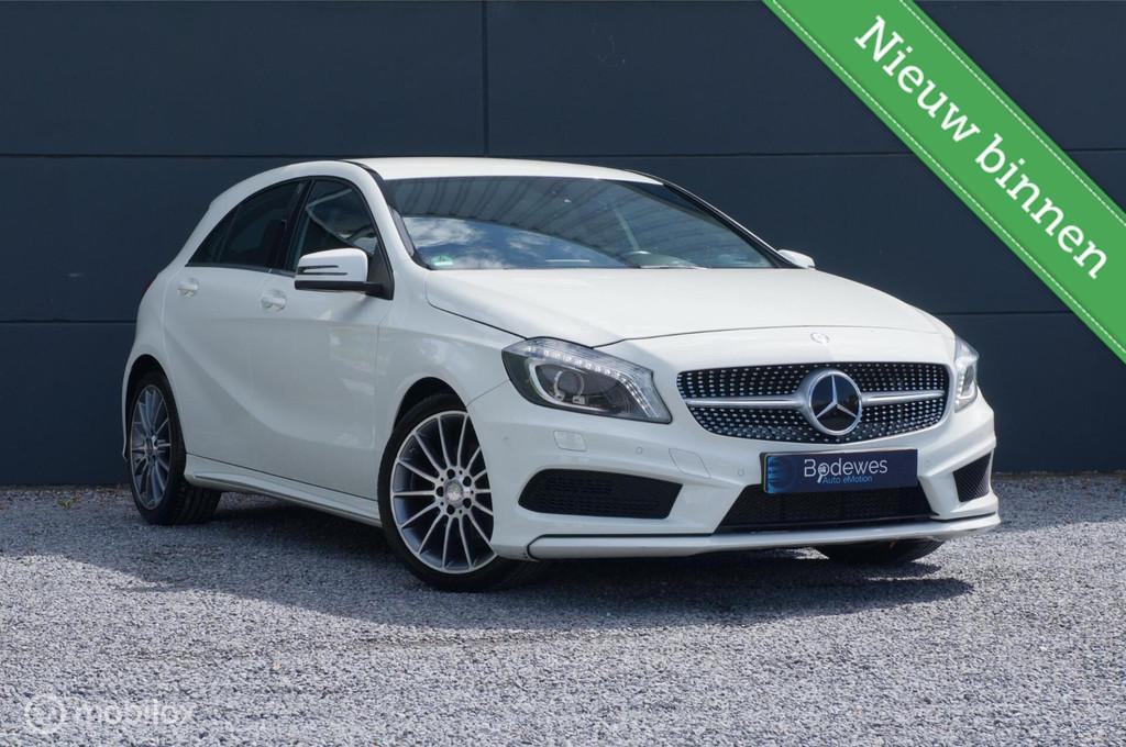Mercedes Benz A-klasse A180 Prestige AMG Xenon Apple/Android, Auto's, Mercedes-Benz, Voorwielaandrijving, Gebruikt, 4 cilinders