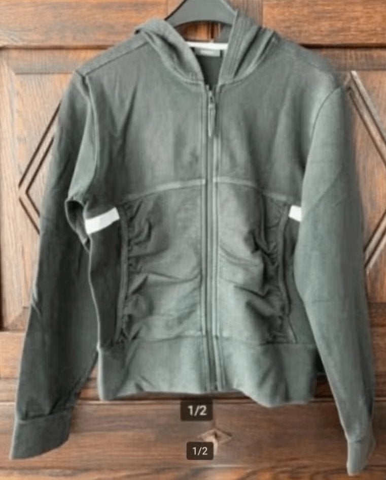 Grijs damesvest capuchon en leuke stiksels, vestje; L; Mexx, Kleding | Dames, Ophalen of Verzenden, Zo goed als nieuw, Maat 42/44 (L)