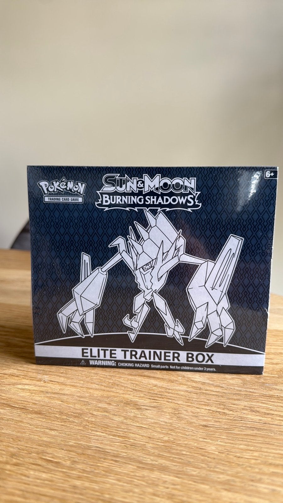 Burning shadows elite trainer box, Ophalen of Verzenden, Zo goed als nieuw, Boosterbox