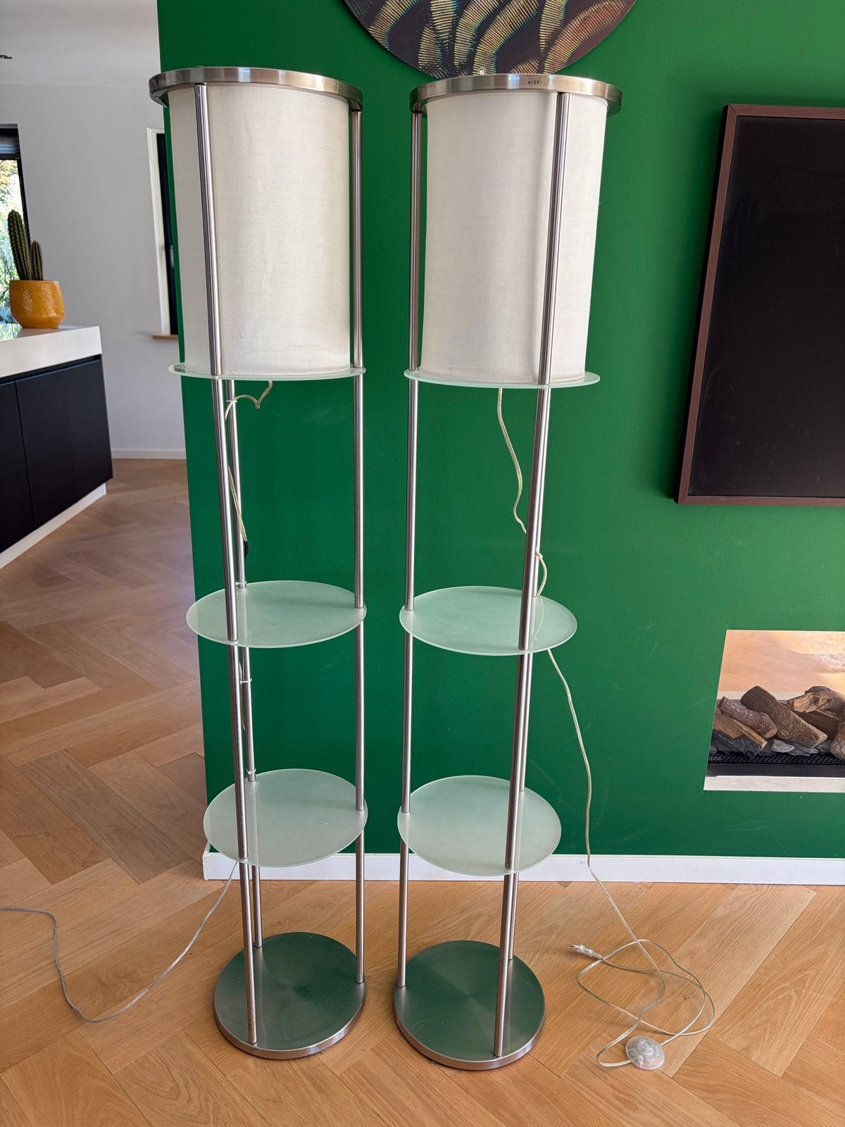 Set van 2 moderne vloerlampen met glazen planken, Ophalen, Gebruikt, Metaal, 150 tot 200 cm