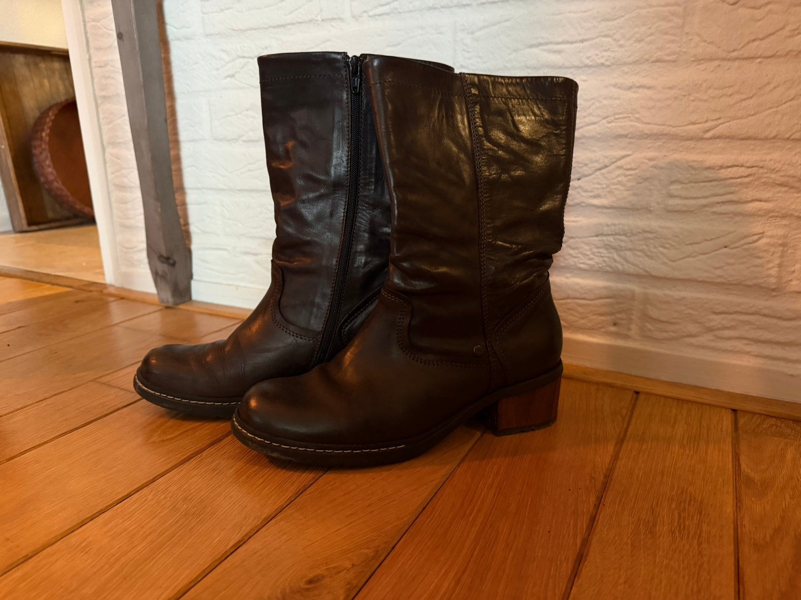 Wolky laarzen donkerbruin maat 40, Kleding | Dames, Hoge laarzen, Bruin, Ophalen of Verzenden, Zo goed als nieuw