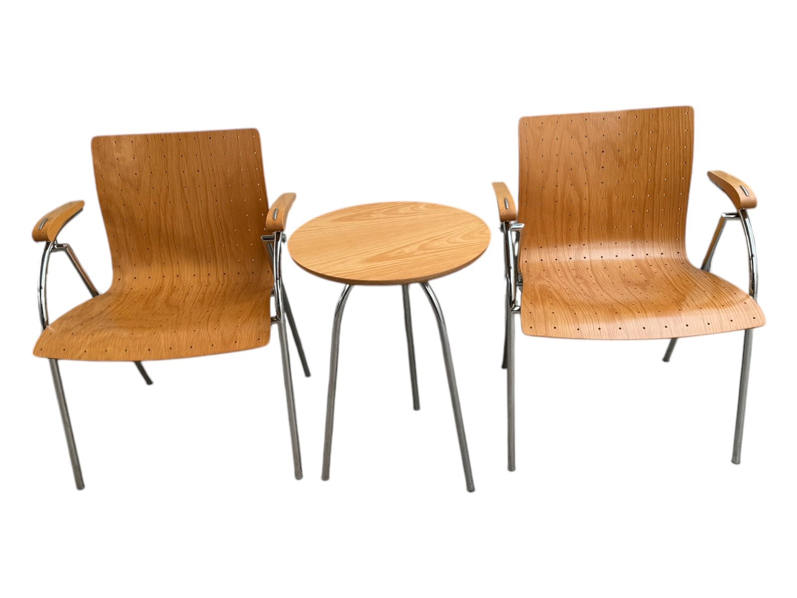 2x Thonet stoelen met bijzet tafeltje, Ophalen of Verzenden, Zo goed als nieuw, Eén