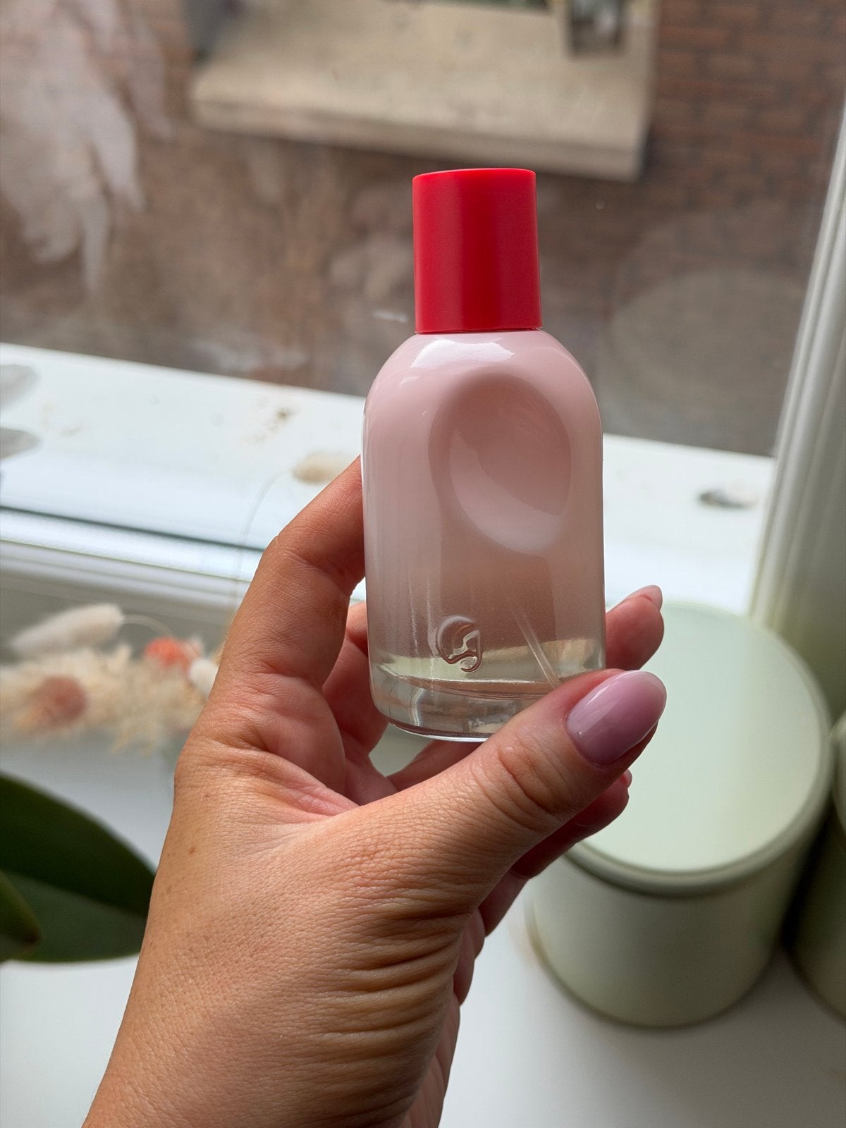 Glossier You Eau de Parfum - 50 ml, Ophalen of Verzenden, Zo goed als nieuw