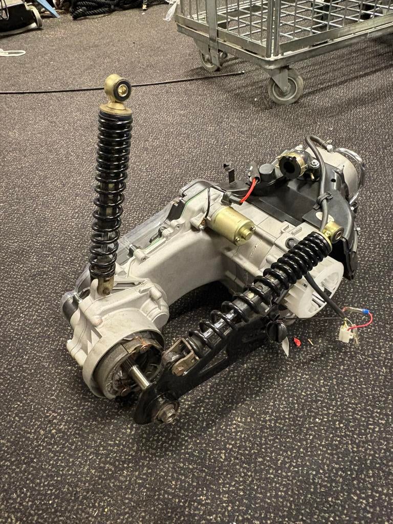 Nieuw motorblok scooter chineze merken, Ophalen, Nieuw, Overige typen, Overige merken